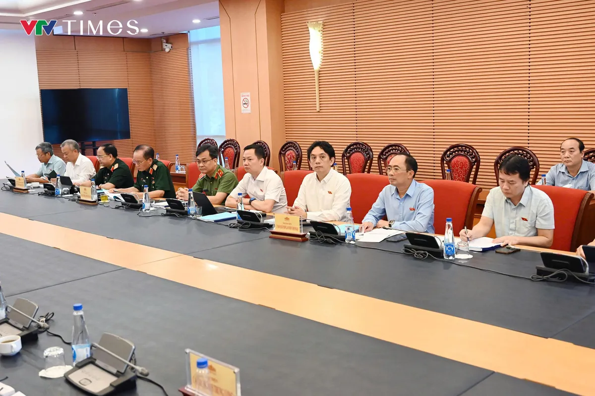 Kh&ocirc;ng để khoảng trống ph&aacute;p l&yacute; về an ninh mạng, an to&agrave;n th&ocirc;ng tin tr&ecirc;n kh&ocirc;ng gian mạng - Ảnh 2.