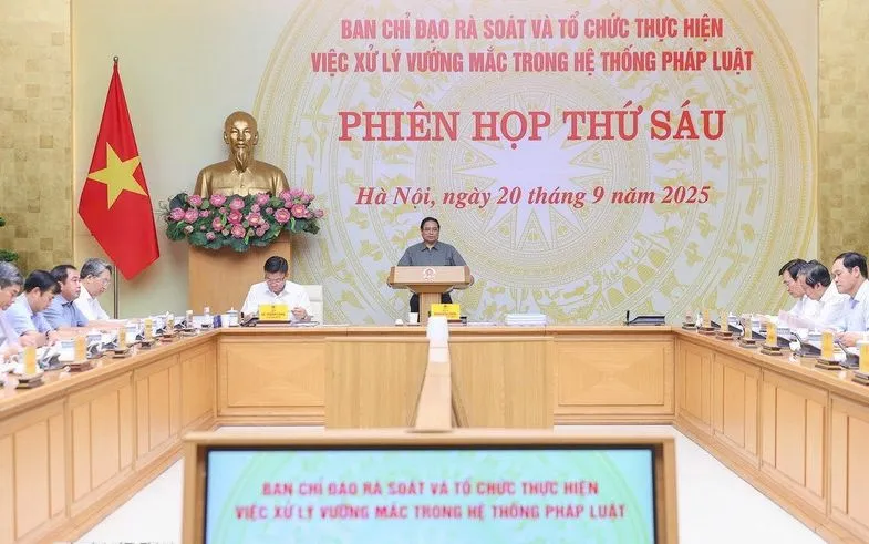 hiên họp lần thứ sáu của Ban Chỉ đạo về rà soát và tổ chức thực hiện việc xử lý vướng mắc trong hệ thống pháp luật. (Ảnh: Dương Giang/TTXVN) hiên họp lần thứ sáu của Ban Chỉ đạo về rà soát và tổ chức thực hiện việc xử lý vướng mắc trong hệ thống pháp luật. (Ảnh: Dương Giang/TTXVN)