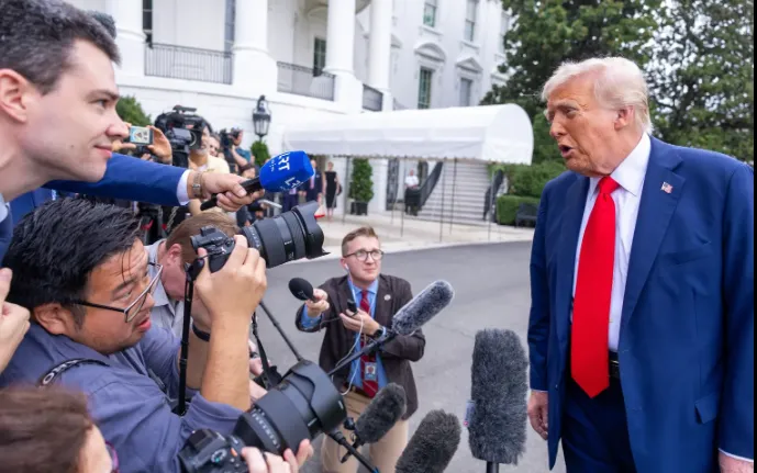 Tổng thống Mỹ Donald Trump phát biểu trước các phóng viên hôm 21/9 (Ảnh: Getty Images) Tổng thống Mỹ Donald Trump phát biểu trước các phóng viên hôm 21/9 (Ảnh: Getty Images)