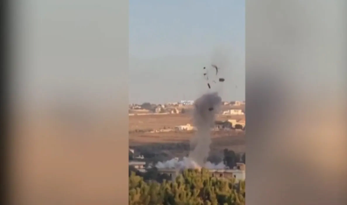 Israel tập kích miền Nam Lebanon, 4 công dân Mỹ được cho là nạn nhân thiệt mạng - Ảnh 1.