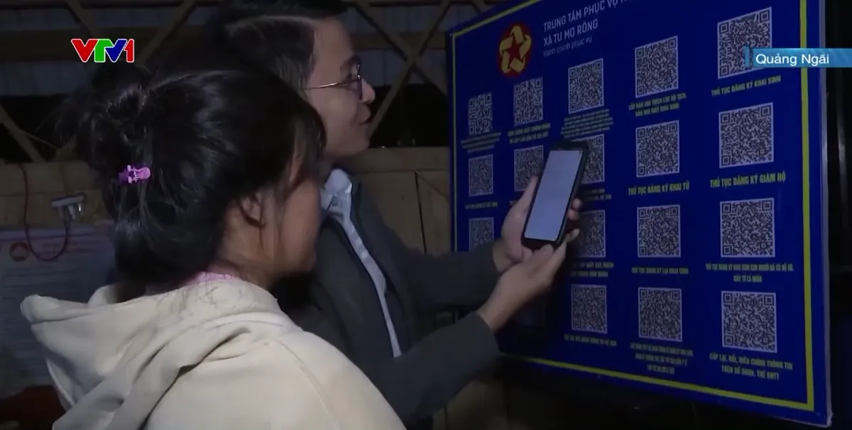 Bình dân học vụ số ở xã vùng sâu - Ảnh 1.