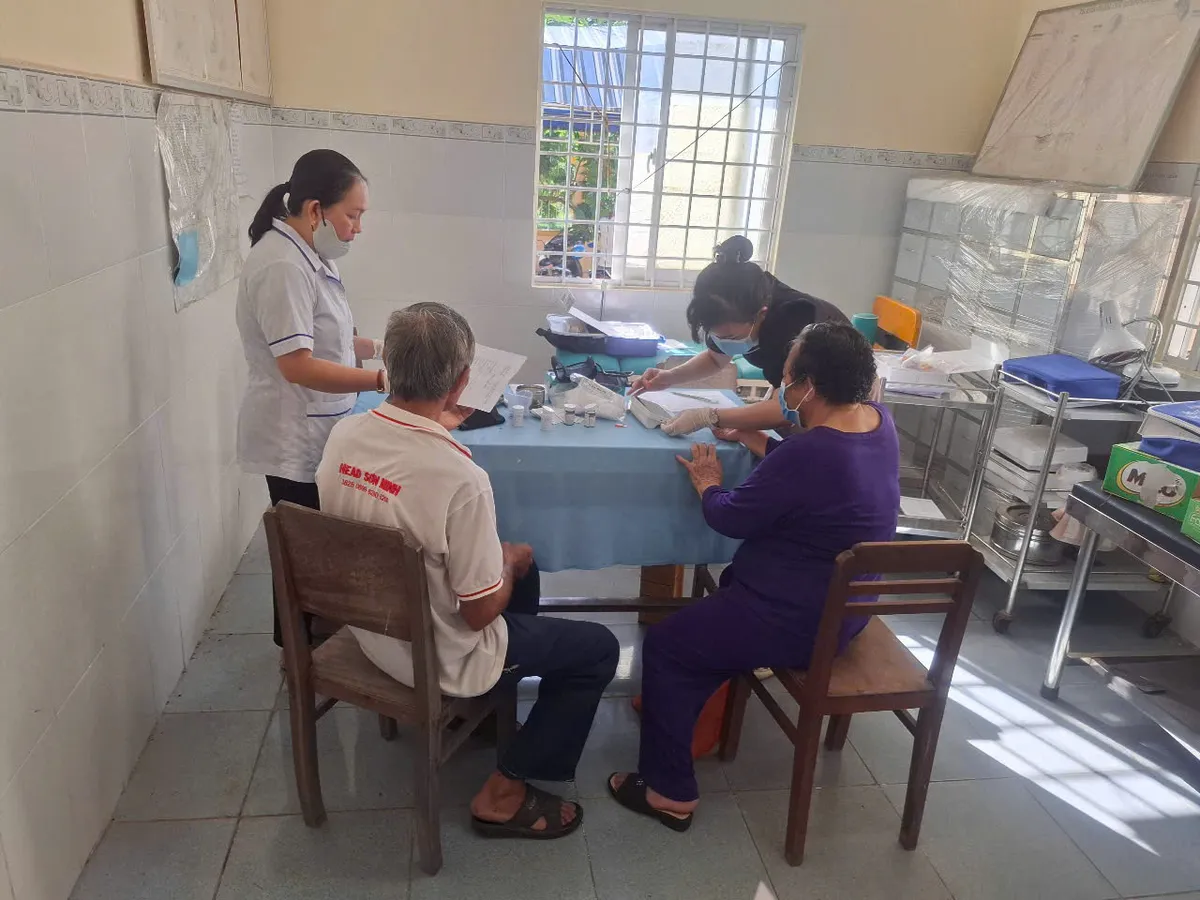 Hành trình nhân văn cùng Davipharm trong Chăm sóc sức khỏe Việt- Ảnh 2.