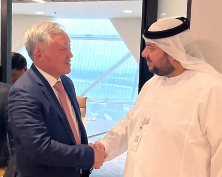 Việt Nam mong muốn thúc đẩy hơn nữa quan hệ hợp tác nhiều mặt với UAE- Ảnh 1. Việt Nam mong muốn thúc đẩy hơn nữa quan hệ hợp tác nhiều mặt với UAE- Ảnh 1.