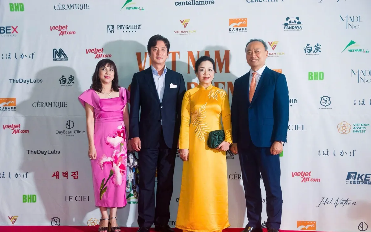 Đêm điện ảnh Việt Nam tại LHP quốc tế Busan 2025 thu hút sự tham gia của nhiều đại biểu, nhà làm phim Việt Nam và quốc tế Đêm điện ảnh Việt Nam tại LHP quốc tế Busan 2025 thu hút sự tham gia của nhiều đại biểu, nhà làm phim Việt Nam và quốc tế
