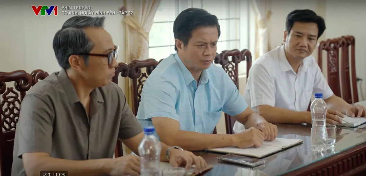 Có anh, nơi ấy bình yên - Tập 32: Bằng khiến Xuân phải nhả trại lợn, ông Thứ phải ngừng hoạt động mỏ đá - Ảnh 2.