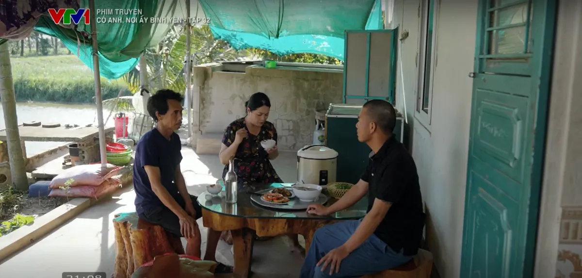 Có anh, nơi ấy bình yên - Tập 32: Bằng khiến Xuân phải nhả trại lợn, ông Thứ phải ngừng hoạt động mỏ đá - Ảnh 12.