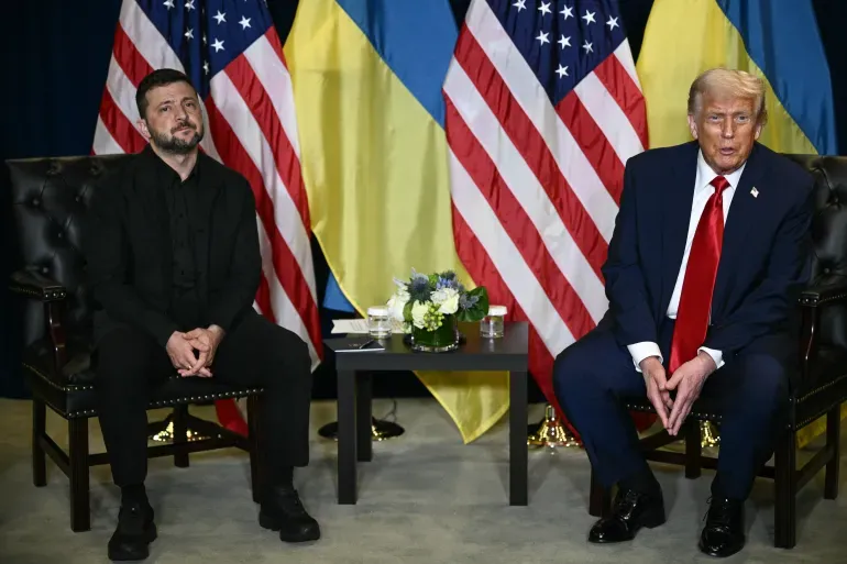 Tổng thống Donald Trump bất ngờ tuyên bố Ukraine có thể giành lại toàn bộ lãnh thổ - Ảnh 1.