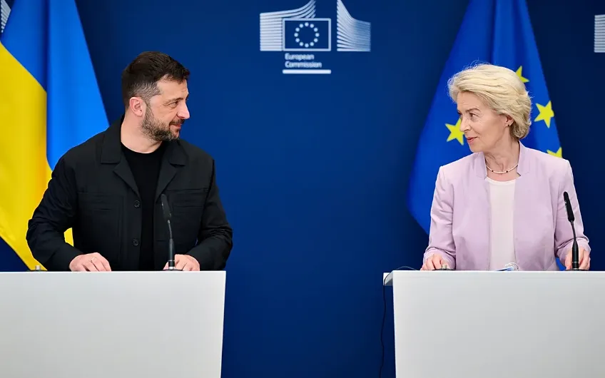 Chủ tịch Ủy ban châu Âu Ursula von der Leyen và Tổng thống Ukraine Zelensky (Ảnh: EC) Chủ tịch Ủy ban châu Âu Ursula von der Leyen và Tổng thống Ukraine Zelensky (Ảnh: EC)