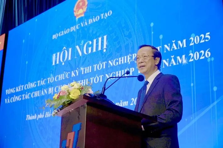 Thi tốt nghiệp THPT sớm để giảm áp lực, đỡ tốn kém- Ảnh 1. Thi tốt nghiệp THPT sớm để giảm áp lực, đỡ tốn kém- Ảnh 1.