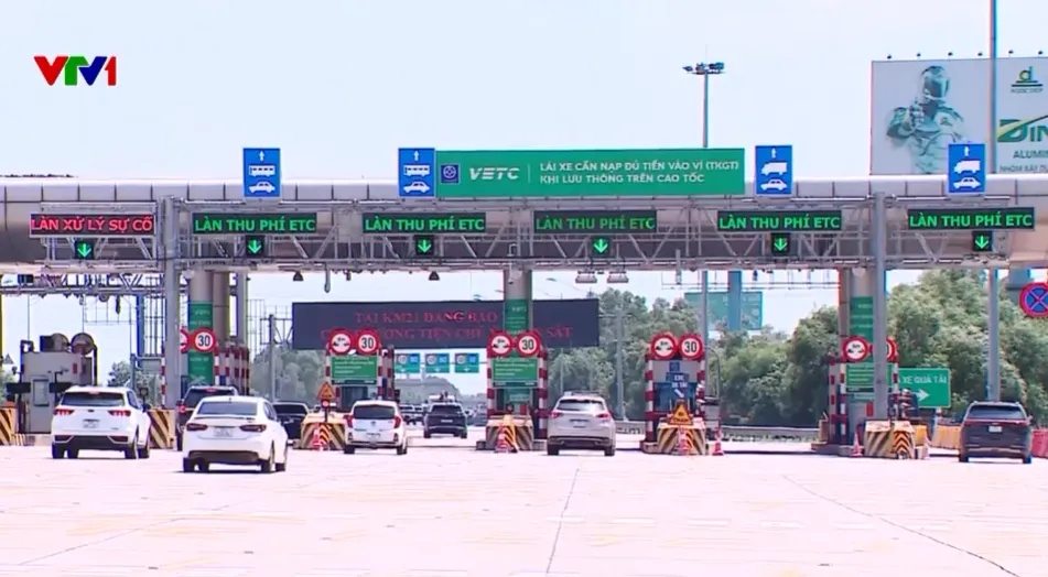 Hơn 500.000 xe kh&ocirc;ng thể qua trạm thu ph&iacute; sau ng&agrave;y 1/10 - Ảnh 1.