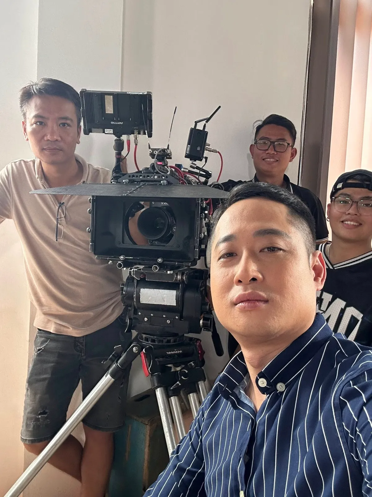 NSƯT Hoàng Hải trở lại màn ảnh nhỏ VTV với "Gia đình trái dấu" - Ảnh 2.