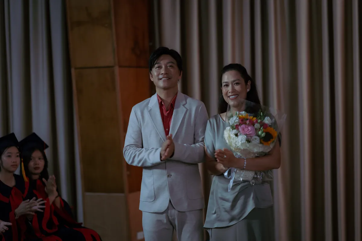 "Nguyệt thảo mai" của Phía trước là bầu trời tái xuất với phim điện ảnh mới - Ảnh 2.
