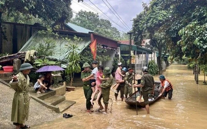 Mưa lớn do bão số 10 gây ra ngập úng tại Thanh Hóa. Ảnh: VGP  Mưa lớn do bão số 10 gây ra ngập úng tại Thanh Hóa. Ảnh: VGP