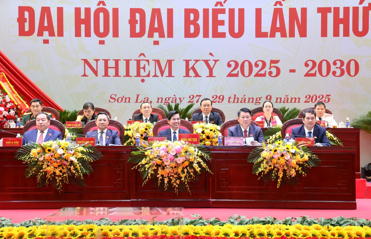 Đại hội Đảng bộ Sơn La khóa XVI: Đặt mục tiêu nhiệm kỳ tới đưa Sơn La trở thành trung tâm kinh tế - xã hội vùng Tây Bắc - Ảnh 3.
