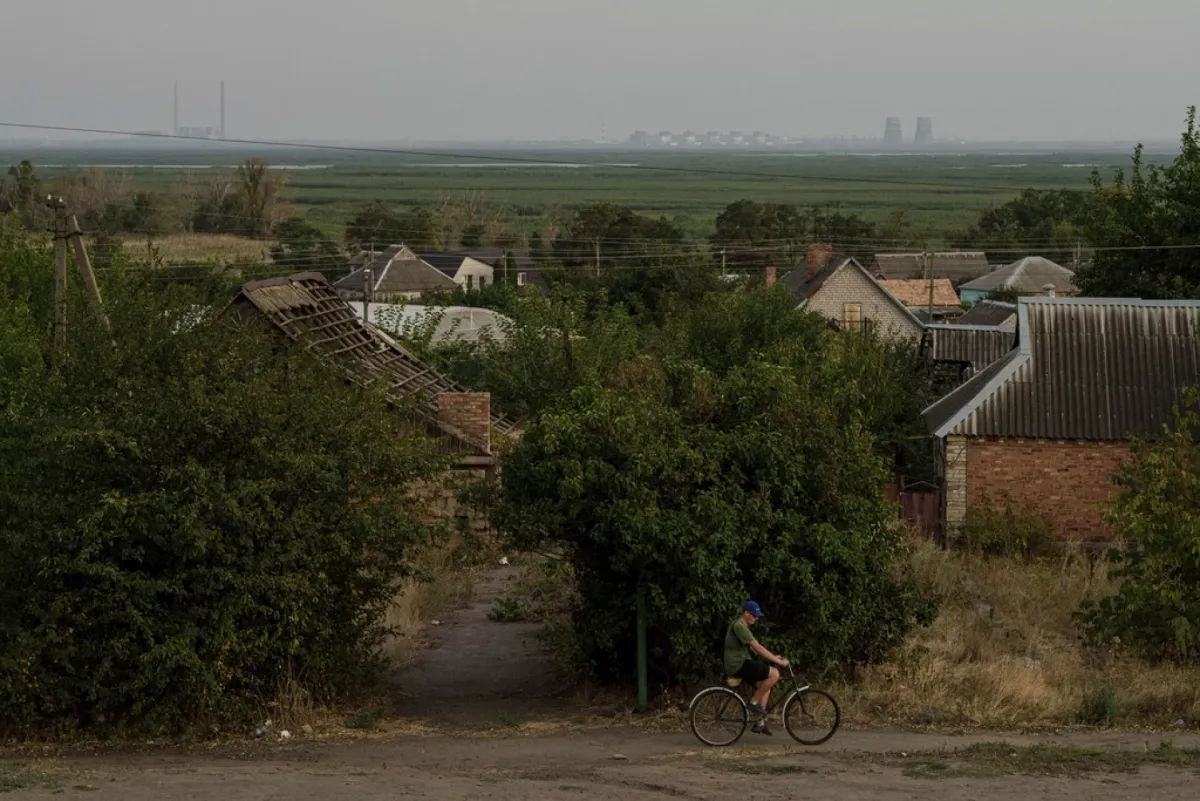 Nga, Ukraine cáo buộc nhau tấn công nhà máy Zaporizhzhia, nguy cơ hạt nhân gia tăng- Ảnh 1. Nga, Ukraine cáo buộc nhau tấn công nhà máy Zaporizhzhia, nguy cơ hạt nhân gia tăng- Ảnh 1.