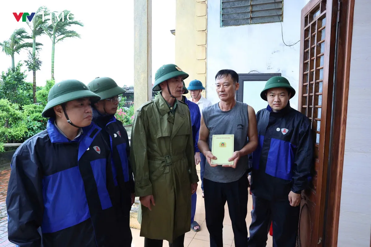 Ninh Bình: Hỗ trợ tối đa các gia đình có người bị nạn do bão số 10 - Ảnh 4.