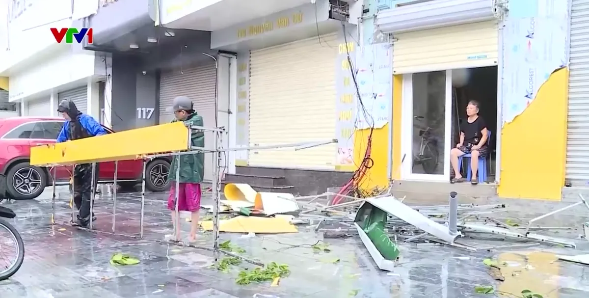 Nghệ An: Thiệt hại nặng nề sau bão - Ảnh 4.