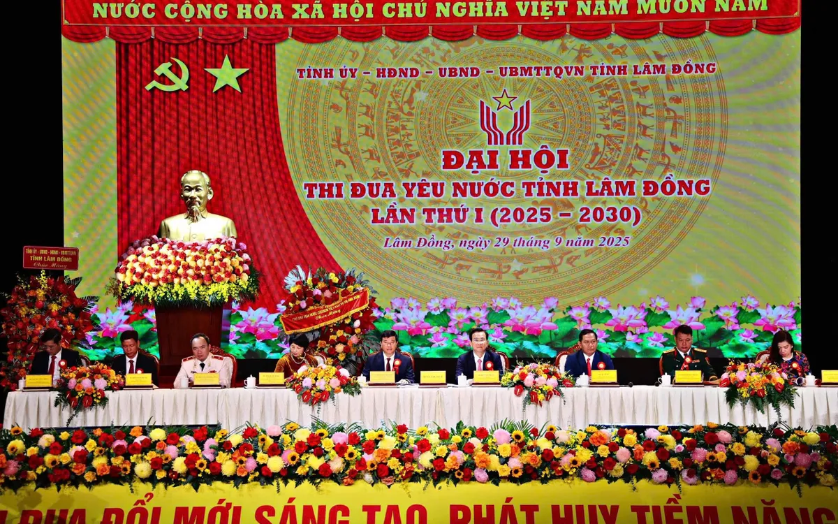 Lâm Đồng: Đại hội thi đua yêu nước lần thứ 1 Lâm Đồng: Đại hội thi đua yêu nước lần thứ 1