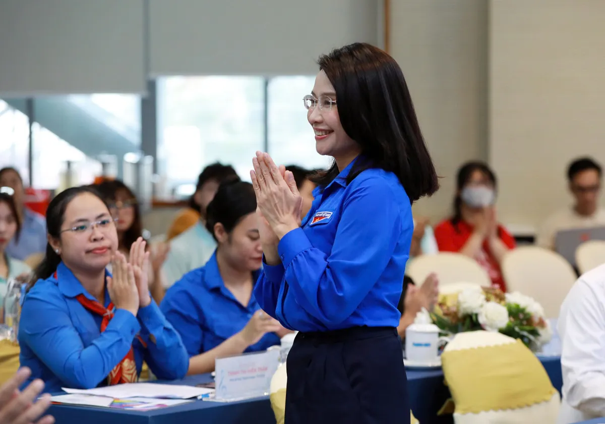 Kỳ vọng về sự xuất hiện của những ca khúc mới về tuổi trẻ trong kỷ nguyên mới - Ảnh 2.