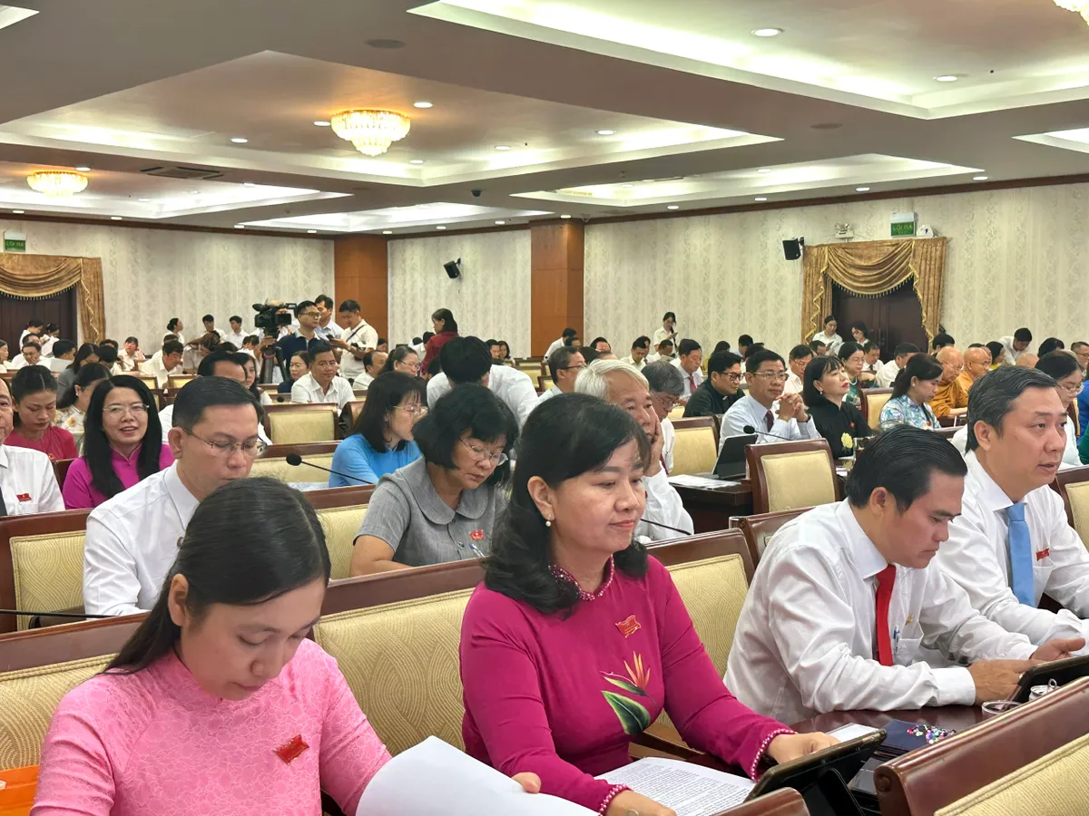 TP Hồ Chí Minh dự kiến chi hơn 118 tỷ đồng hỗ trợ lao động ngoài biên chế bị ảnh hưởng  - Ảnh 1.