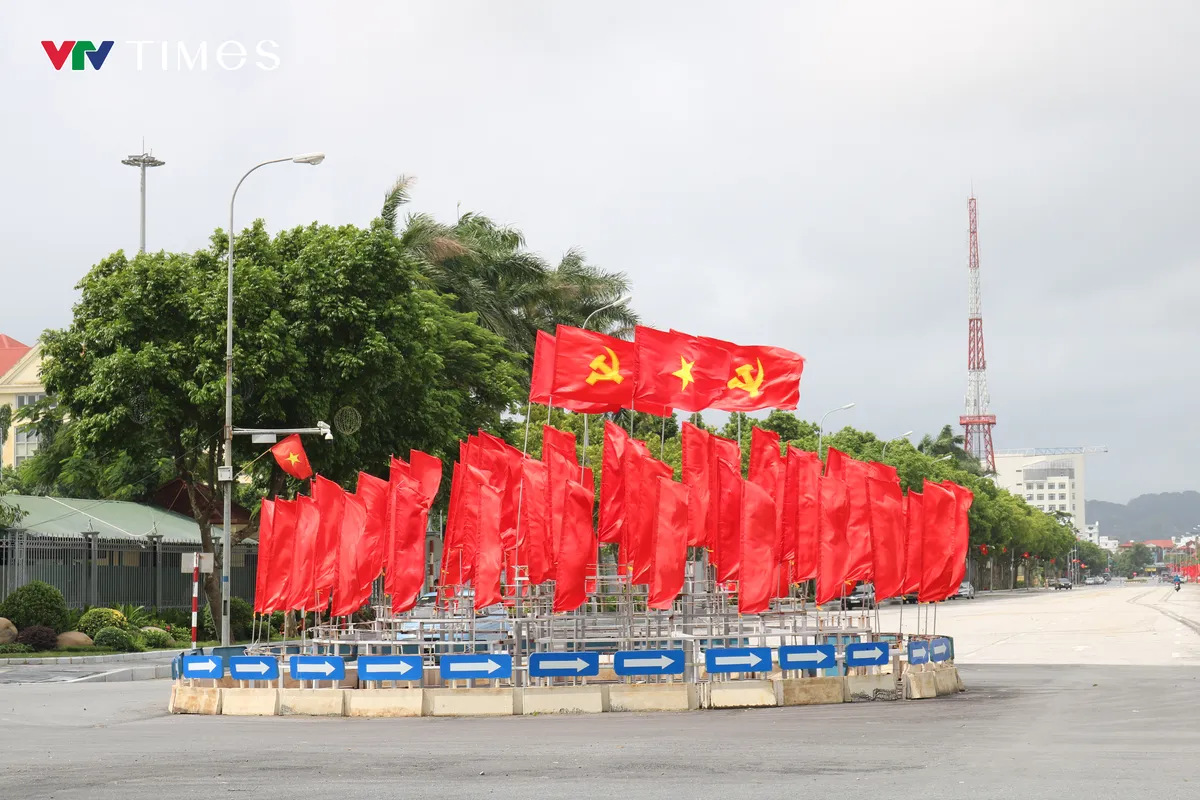 Đại hội Đảng bộ tỉnh Ninh B&igrave;nh lần thứ I: Người d&acirc;n kỳ vọng mạnh mẽ v&agrave;o tương lai ph&aacute;t triển - Ảnh 1.