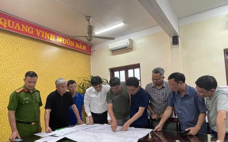 Lãnh đạo tỉnh Quảng Ninh triển khai công tác khắc phục sự cố. Ảnh: Cổng thông tin điện tử tỉnh Quảng Ninh- Ảnh: VGP Lãnh đạo tỉnh Quảng Ninh triển khai công tác khắc phục sự cố. Ảnh: Cổng thông tin điện tử tỉnh Quảng Ninh- Ảnh: VGP