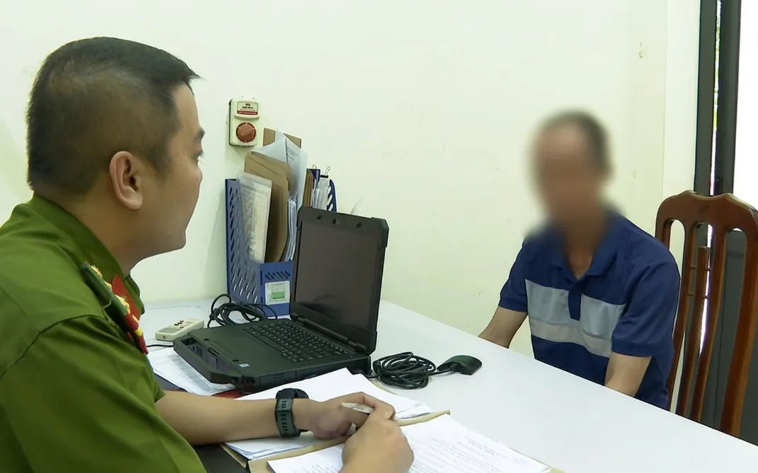 Đối tượng N.V.D tại cơ quan Công an. Ảnh: CA Đối tượng N.V.D tại cơ quan Công an. Ảnh: CA