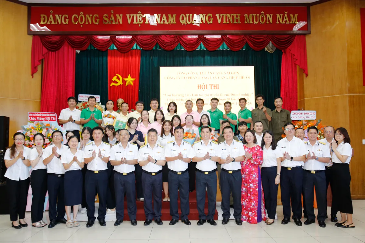 Binh đoàn 20: Lan tỏa giá trị Bộ Quy tắc văn hóa ứng xử tại cảng Tân Cảng Hiệp Phước - Ảnh 4.
