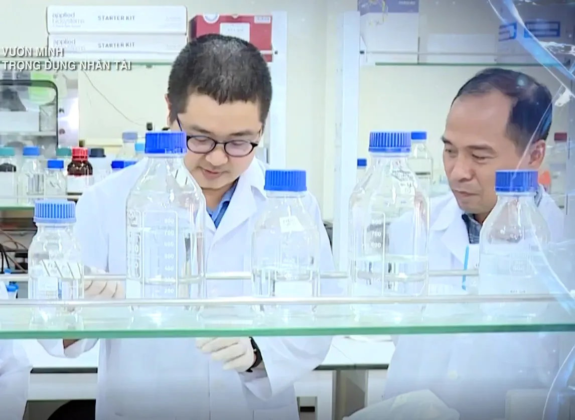 Thu hút nhân tài để tạo “mùa vàng” khoa học - công nghệ - Ảnh 2. Thu hút nhân tài để tạo “mùa vàng” khoa học - công nghệ - Ảnh 2.