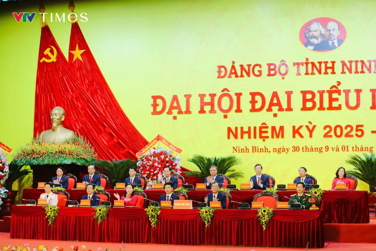 X&acirc;y dựng Ninh B&igrave;nh trở th&agrave;nh th&agrave;nh phố trực thuộc Trung ương trước năm 2030- Ảnh 3.