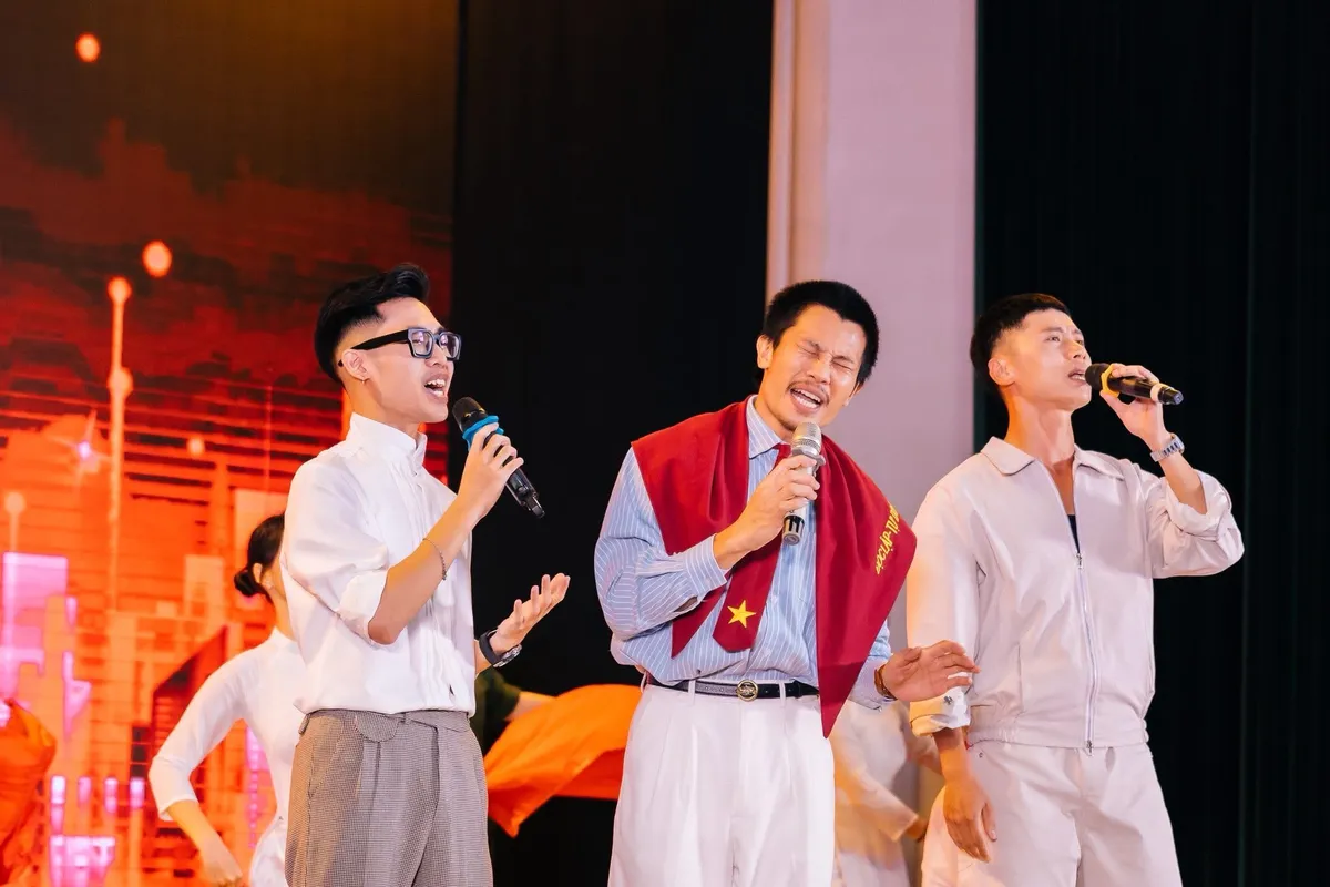 Mưa đỏ - Lá thư gửi thanh xuân - Ảnh 5.