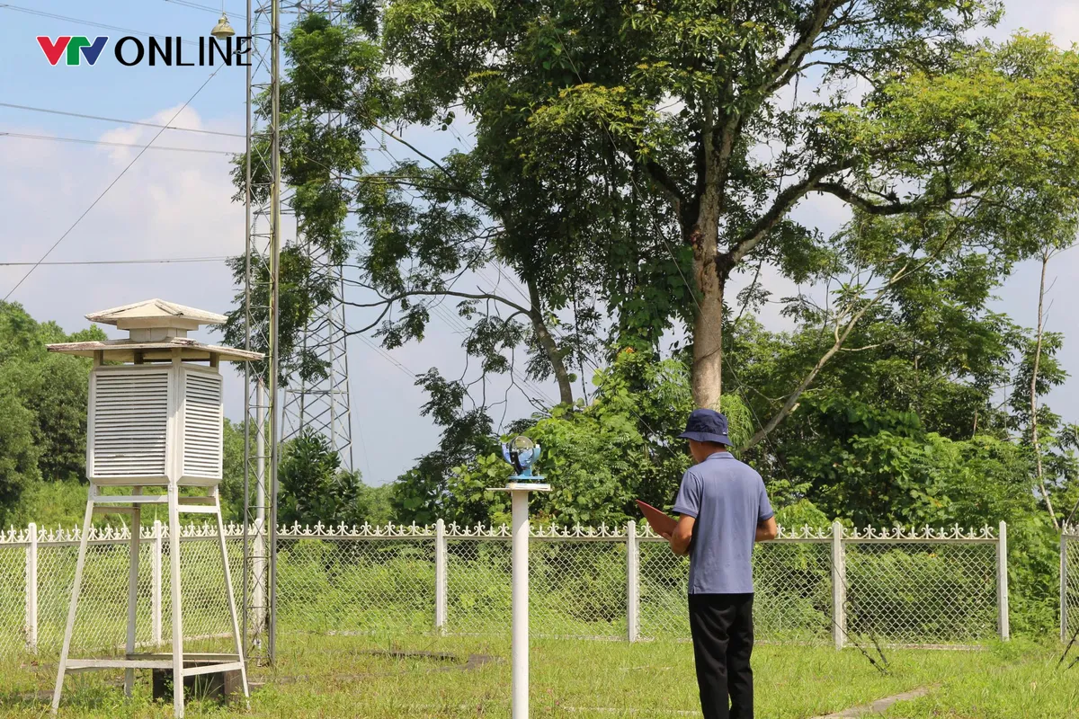 Huân chương Lao động Hạng Nhất - Dấu ấn lịch sử của ngành Khí tượng Thủy văn - Ảnh 2.