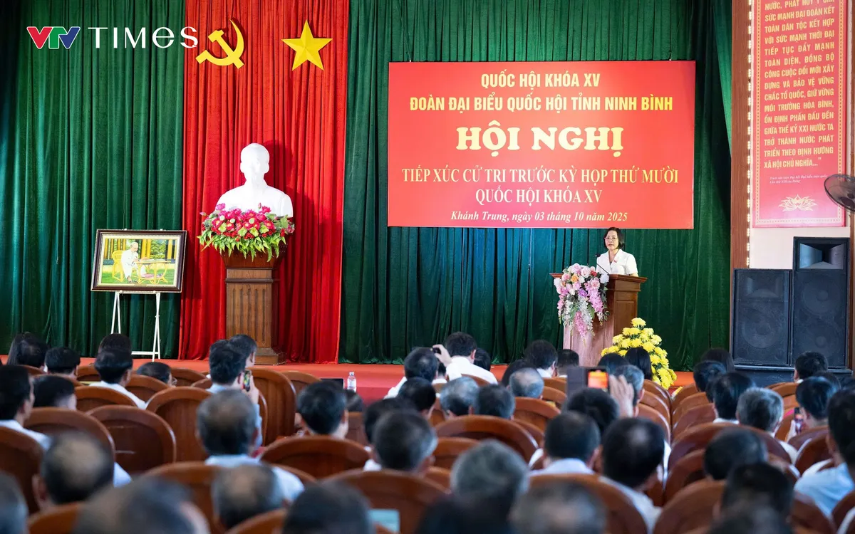 Phó Chủ tịch Quốc hội Nguyễn Thị Thanh tiếp xúc cử tri xã Khánh Trung, tỉnh Ninh Bình