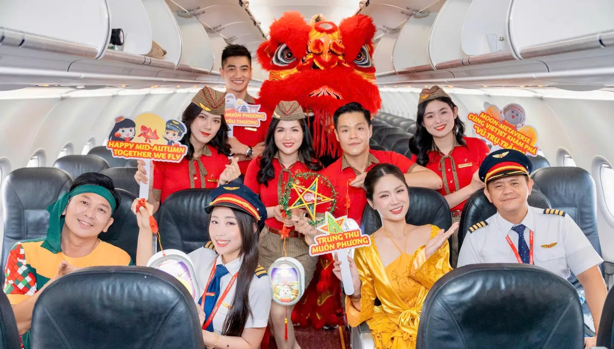 Trung thu 2025 - Cùng Vietjet lan toả yêu thương, phá cỗ trông trăng khắp muôn phương - Ảnh 12.