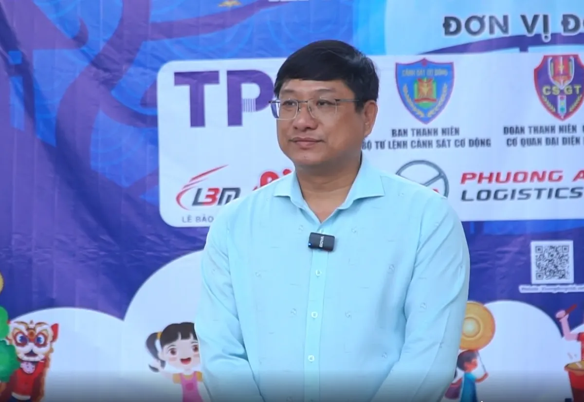 TP Hồ Ch&iacute; Minh tổ chức vui Trung thu cho gần 10.000 em nhỏ v&ugrave;ng bi&ecirc;n  - Ảnh 5.