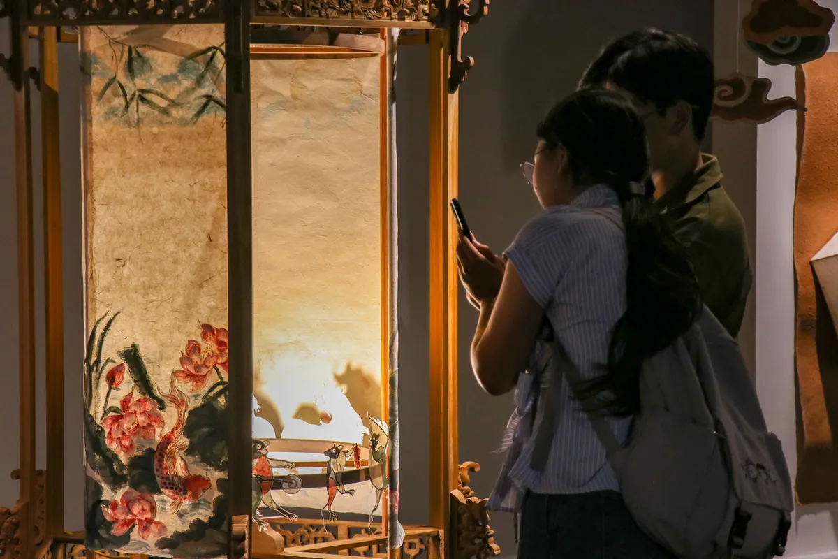 Sức sống mới cho giấy dó truyền thống- Ảnh 4. Sức sống mới cho giấy dó truyền thống- Ảnh 4.