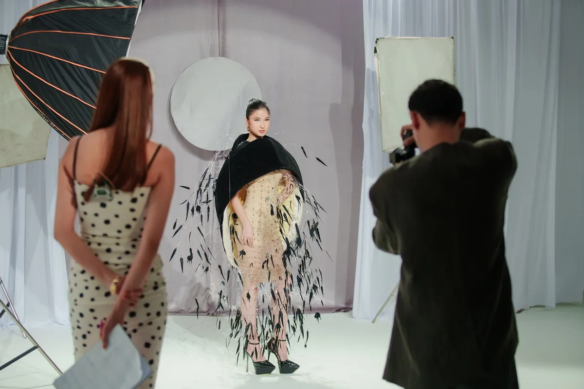 Vietnam's Next Top Model - Tập 10: Chính thức xác định 3 người mẫu bước vào Chung kết - Ảnh 2.