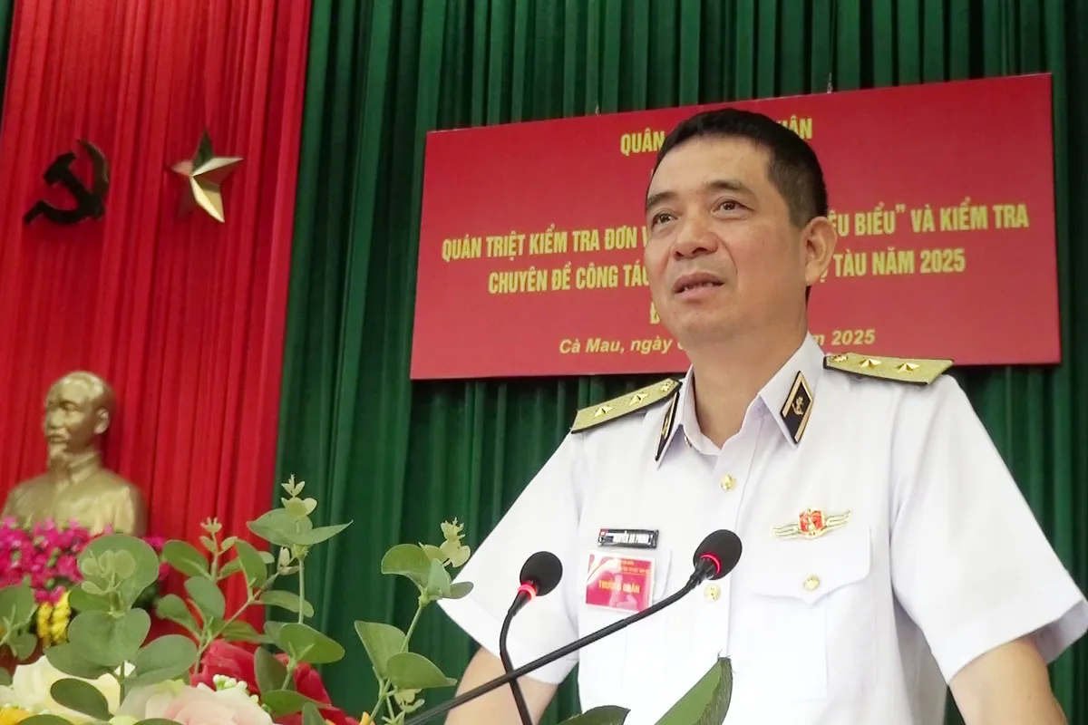 Vùng 5 Hải quân duy trì nghiêm nền nếp huấn luyện, sẵn sàng chiến đấu- Ảnh 1.