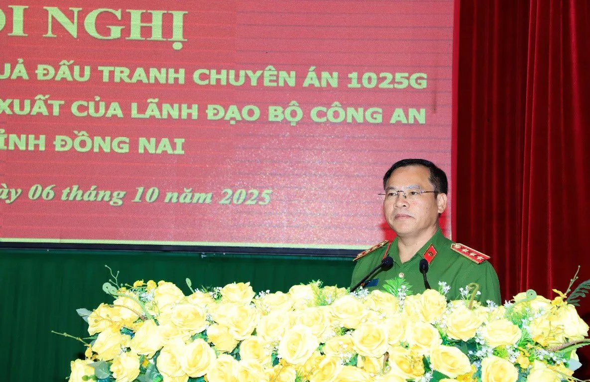 UBND tỉnh Đồng Nai tặng thưởng 500 triệu đồng cho lực lượng phá án vụ “giết người, cướp tài sản”- Ảnh 1.