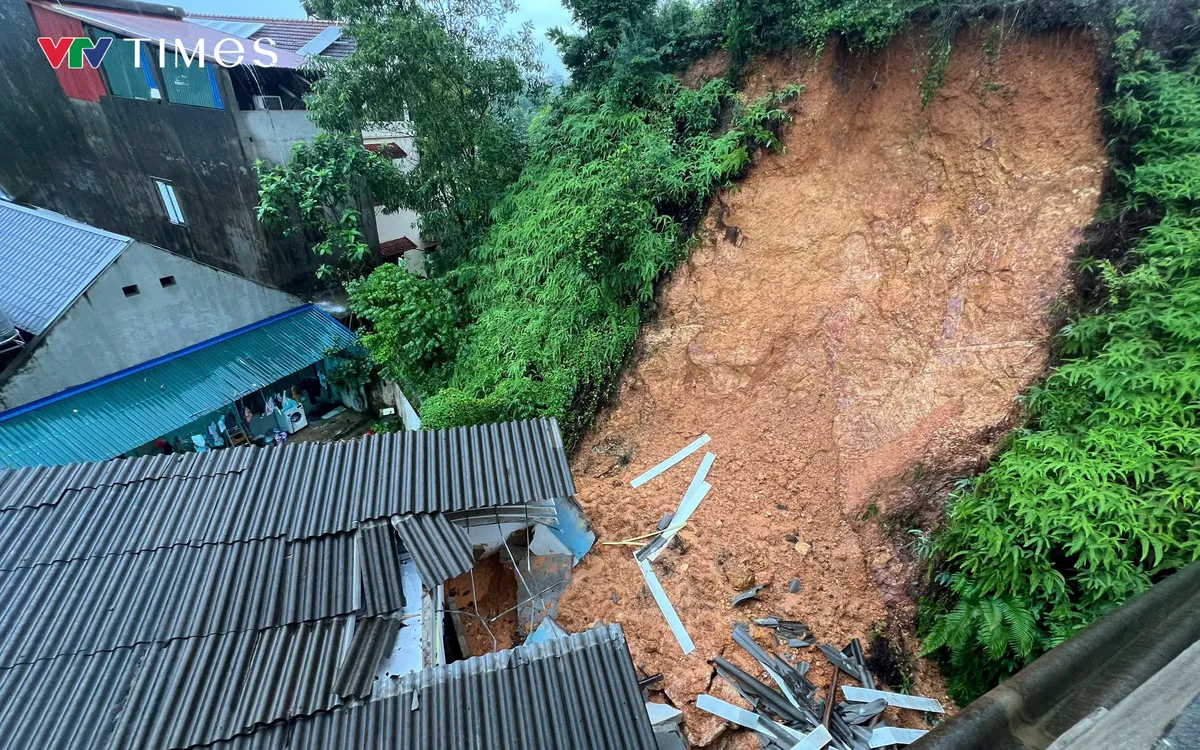 Mưa lũ sau bão số 11 đã gây nhiều thiệt hại nghiêm trọng tại Thái Nguyên Mưa lũ sau bão số 11 đã gây nhiều thiệt hại nghiêm trọng tại Thái Nguyên