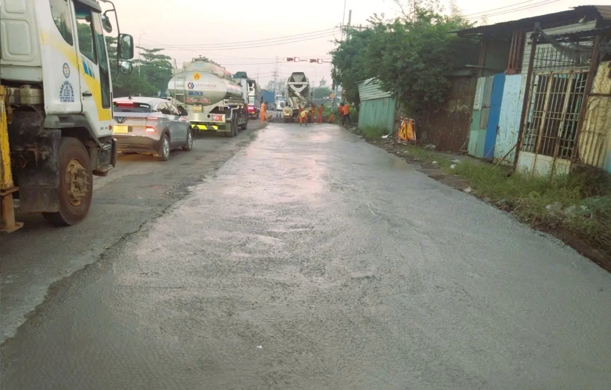 Sửa chữa cục bộ Quốc lộ 51, khuyến cáo người dân hạn chế lưu thông qua khu vực thi công - Ảnh 1.