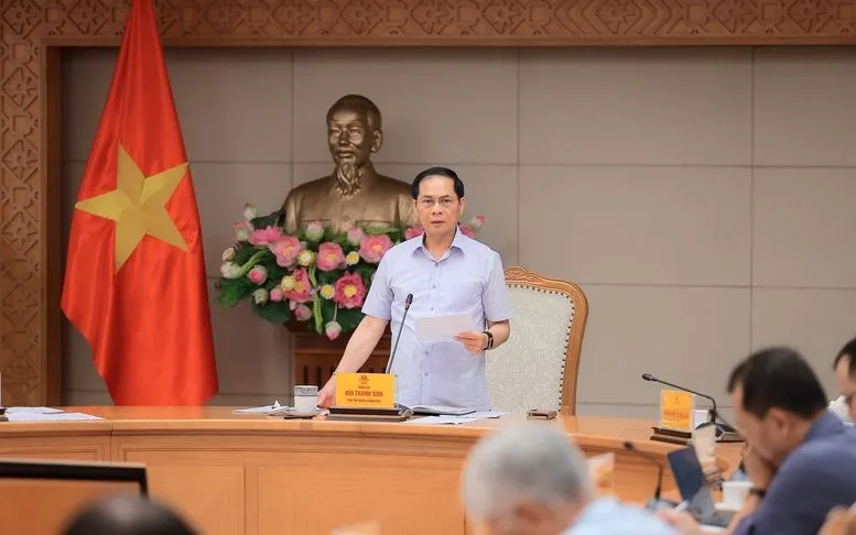 Phó Thủ tướng Chính phủ Bùi Thanh Sơn làm Trưởng Ban Chỉ đạo lễ mở ký Công ước của Liên Hợp Quốc về chống tội phạm mạng và các sự kiện liên quan. Ảnh: VGP Phó Thủ tướng Chính phủ Bùi Thanh Sơn làm Trưởng Ban Chỉ đạo lễ mở ký Công ước của Liên Hợp Quốc về chống tội phạm mạng và các sự kiện liên quan. Ảnh: VGP