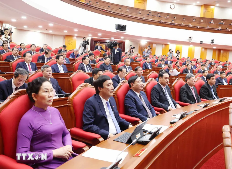 Bế mạc Hội nghị lần thứ 13 Ban Chấp hành Trung ương Đảng khóa XIII - Ảnh 2.