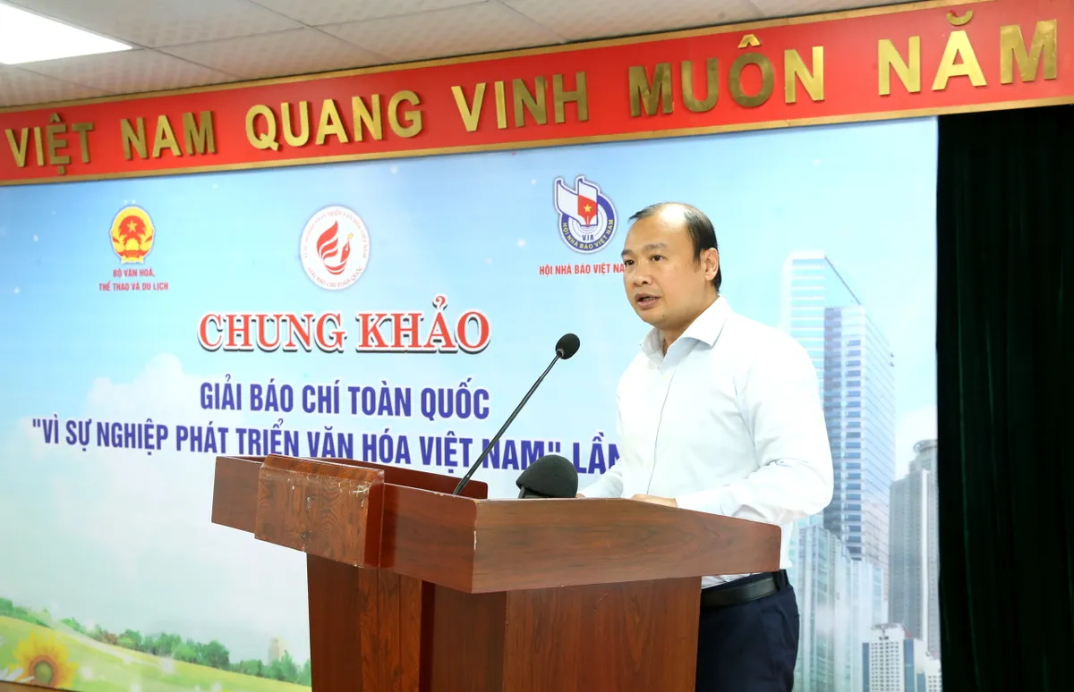 Giải Báo chí “Vì sự nghiệp phát triển văn hóa Việt Nam” lần Ba chọn 122 tác phẩm xuất sắc vào chung khảo- Ảnh 1. Giải Báo chí “Vì sự nghiệp phát triển văn hóa Việt Nam” lần Ba chọn 122 tác phẩm xuất sắc vào chung khảo- Ảnh 1.