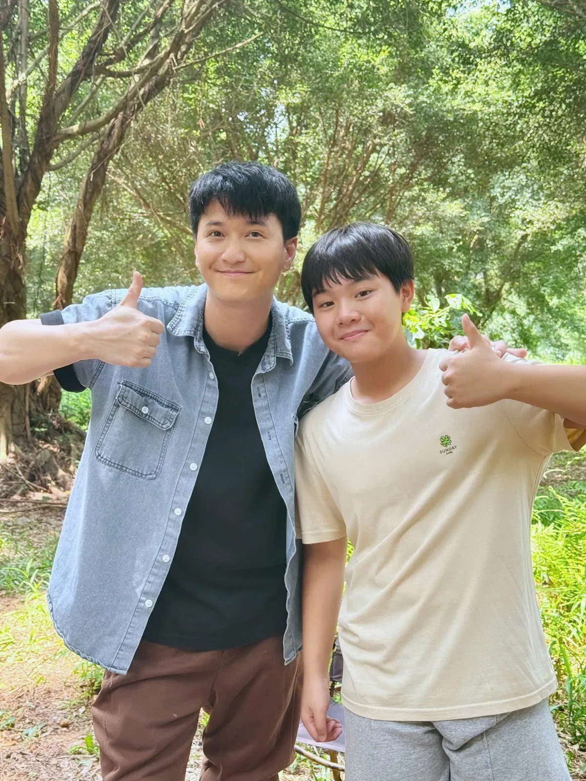 Cách em 1 milimet: Các cặp diễn viên nhí và trưởng thành lần đầu chung khung hình- Ảnh 2.