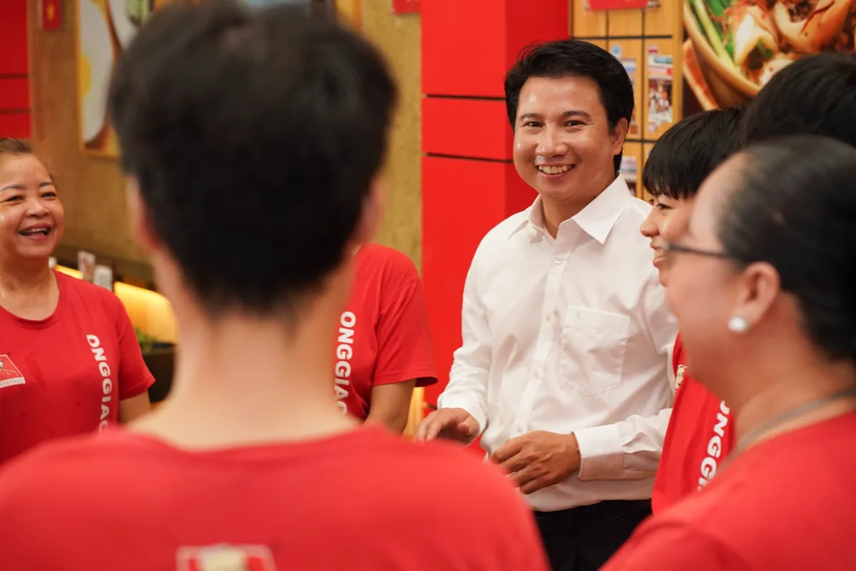 Kim chỉ nam xây dựng thương hiệu “Hủ tiếu mực Ông già Cali”- Ảnh 2. Kim chỉ nam xây dựng thương hiệu “Hủ tiếu mực Ông già Cali”- Ảnh 2.