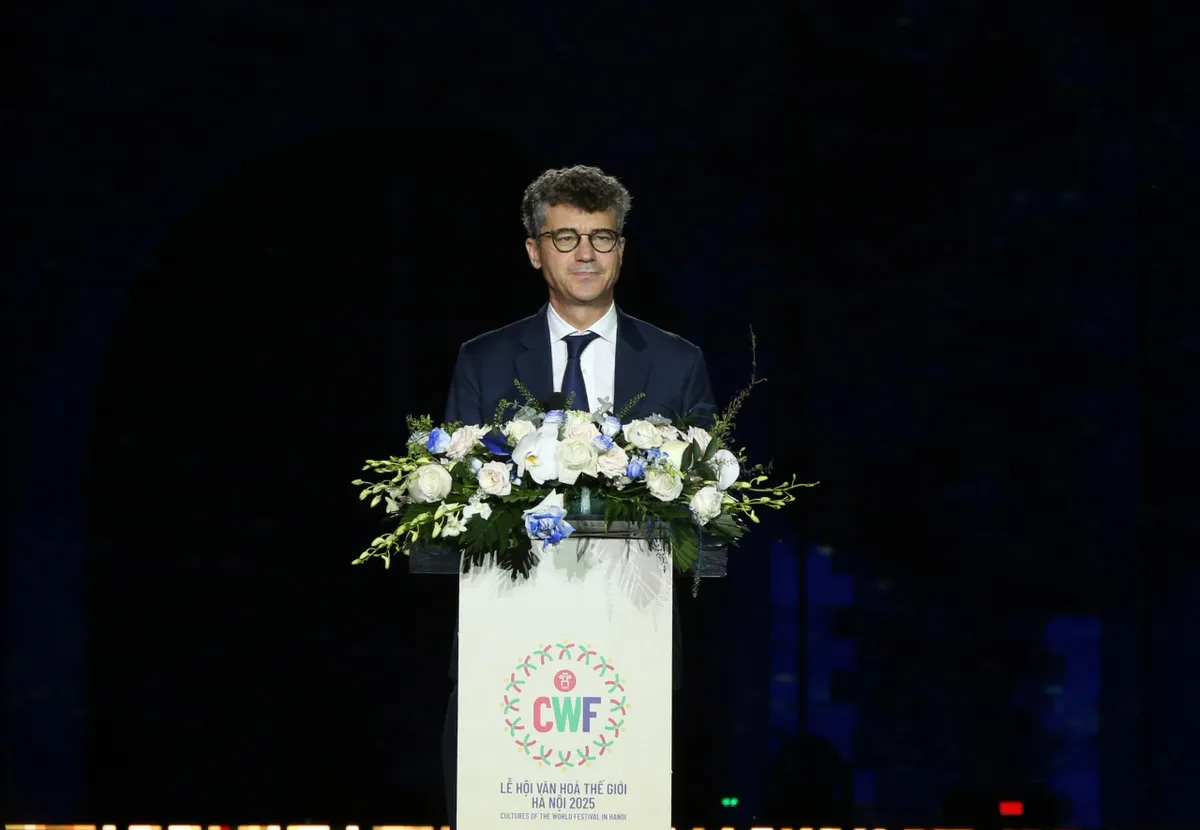 하노이 세계문화축제 개막: 문화유산의 중심에서 펼쳐지는 5대륙의 조화 - 사진 2.