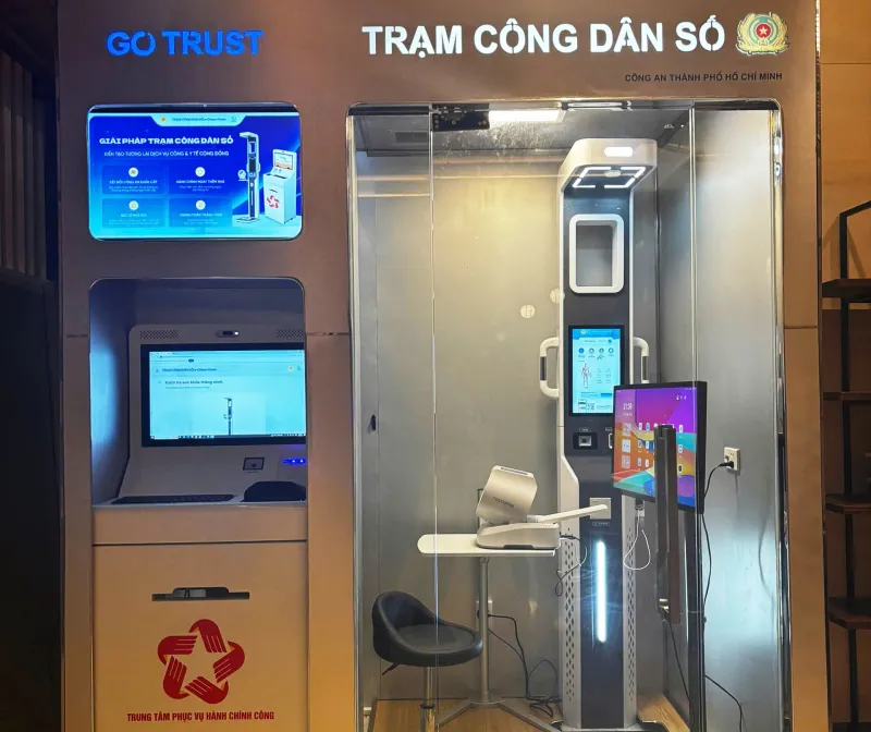 Công an TP Hồ Chí Minh ra mắt “Trạm công dân số” - Ảnh 1.