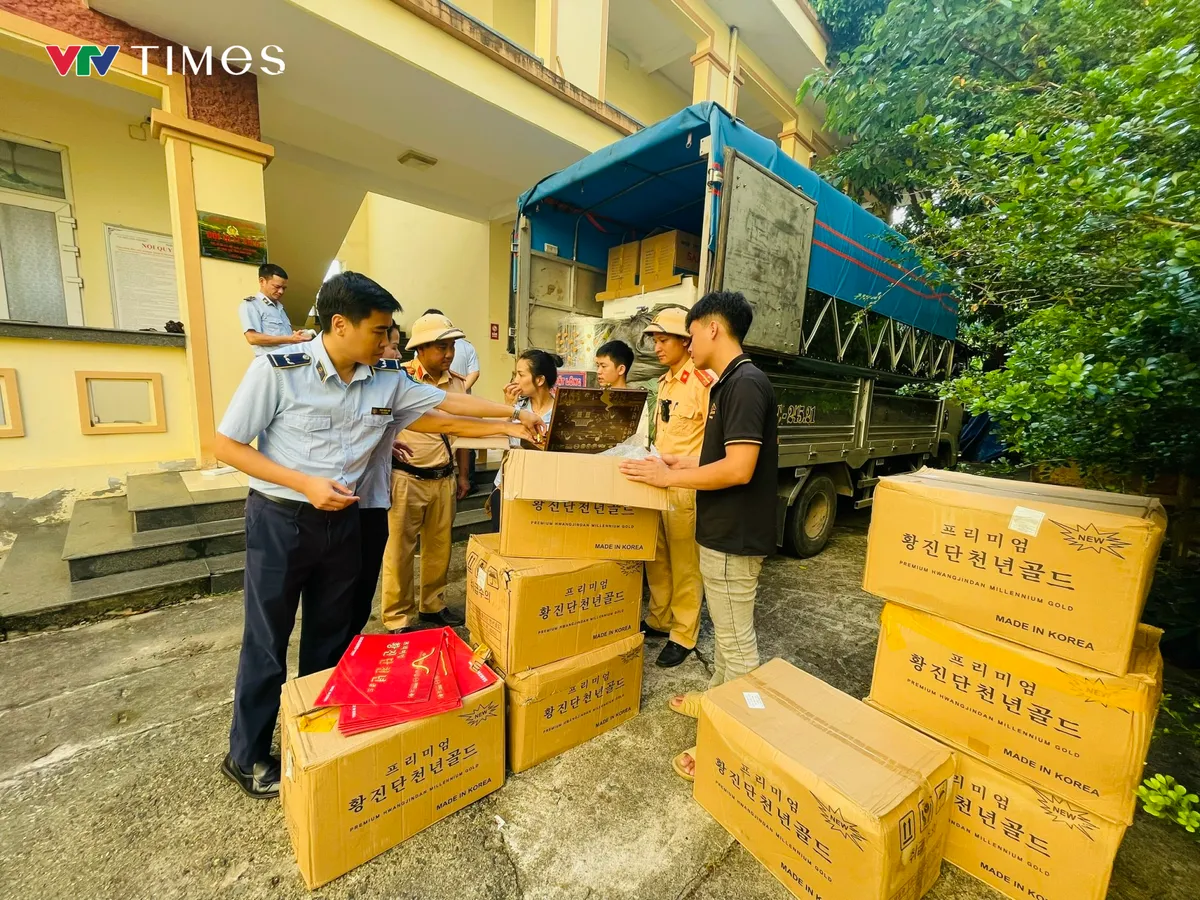 Chi Cục Quản lý thị trường tỉnh Phú Thọ tăng cường kiểm soát thị trường bảo vệ quyền lợi người tiêu dùng - Ảnh 2.
