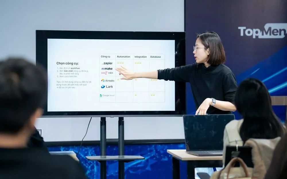 Mai Anh là người biến dữ liệu thành nhịp cầu kết nối người dân vùng lũ
 Mai Anh là người biến dữ liệu thành nhịp cầu kết nối người dân vùng lũ